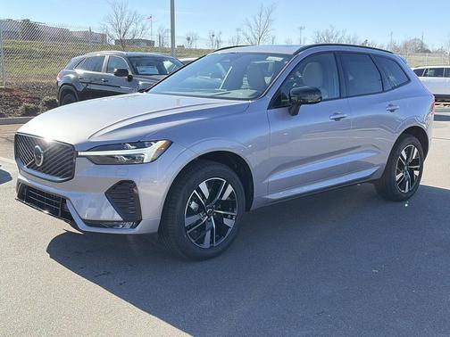 2026 Volvo XC60 B5 Core