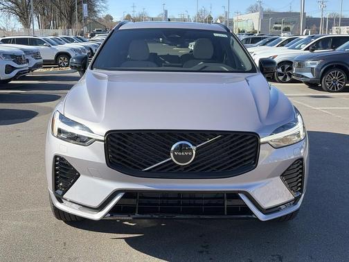 2026 Volvo XC60 B5 Core