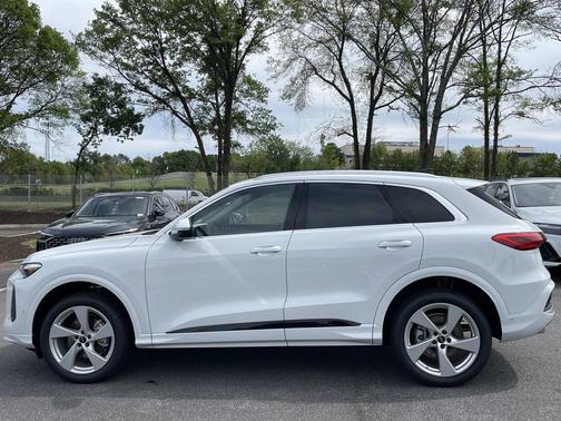 2026 Audi Q5 Premium Plus TFSI quattro S tronic