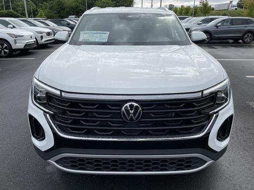 2025 Volkswagen Atlas Cross Sport 2.0T SE