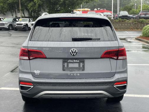 Gray 2024 Volkswagen Taos 1.5T SE
