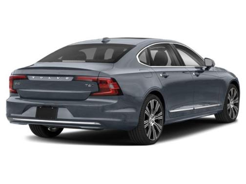 Thunder Grey Metallic 2022 Volvo S90 B6 Inscription