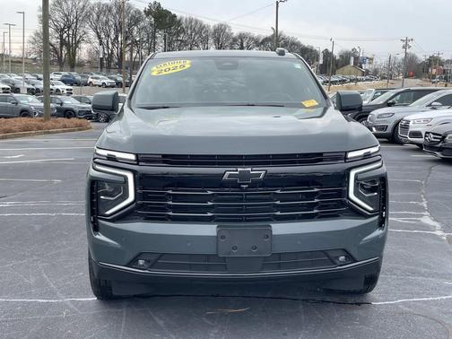 2025 Chevrolet Suburban RST