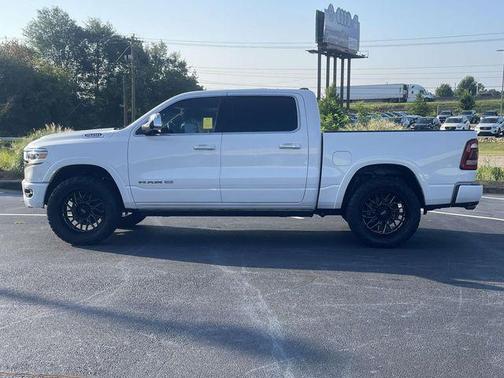 Ivory White Tri-Coat Pearlcoat 2020 RAM 1500 Longhorn