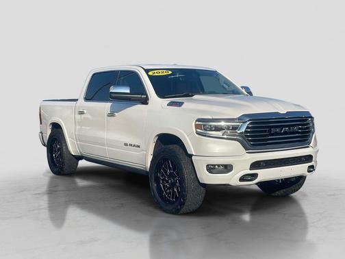 Ivory White Tri-Coat Pearlcoat 2020 RAM 1500 Longhorn