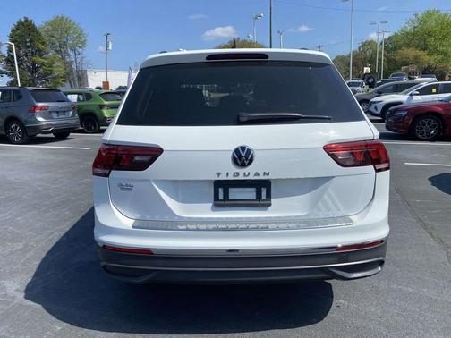 2024 Volkswagen Tiguan 2.0T S