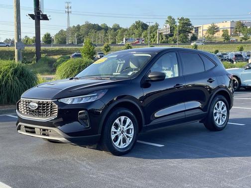 Agate Black Metallic 2025 Ford Escape Active