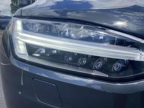 2022 Volvo XC90 T6 Momentum