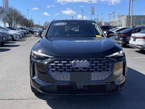 2025 Audi Q5 Premium TFSI quattro S tronic