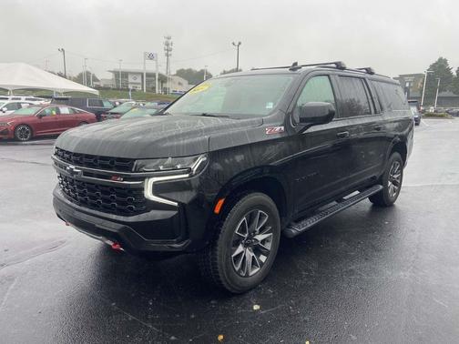 2021 Chevrolet Suburban 4WD Z71