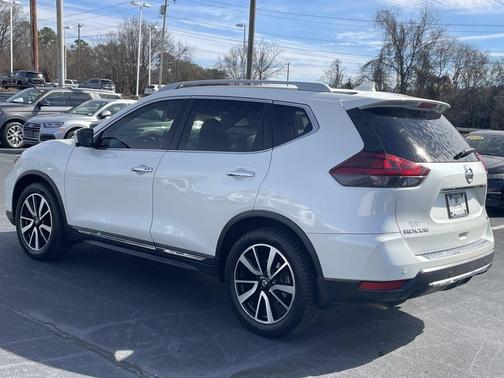 2020 Nissan Rogue SL