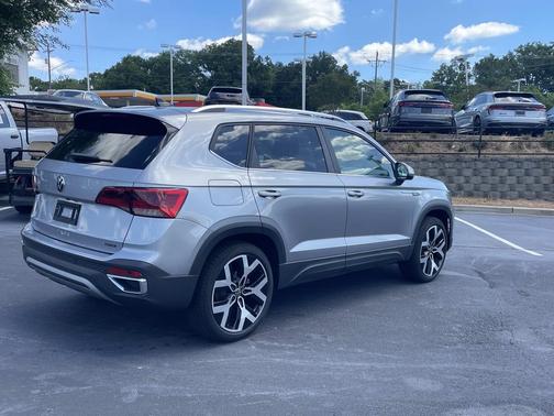 Pyrite Silver Metallic 2023 Volkswagen Taos 1.5T SEL
