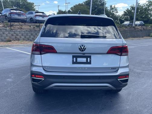 Pyrite Silver Metallic 2023 Volkswagen Taos 1.5T SEL