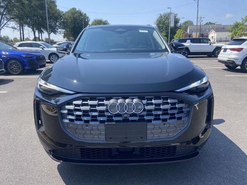 2025 Audi Q5 Premium TFSI quattro S tronic