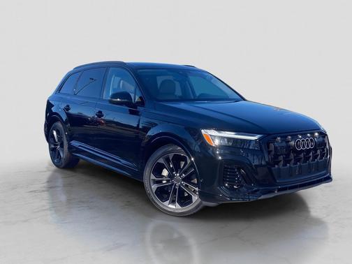 2026 Audi Q7 55 Premium Plus