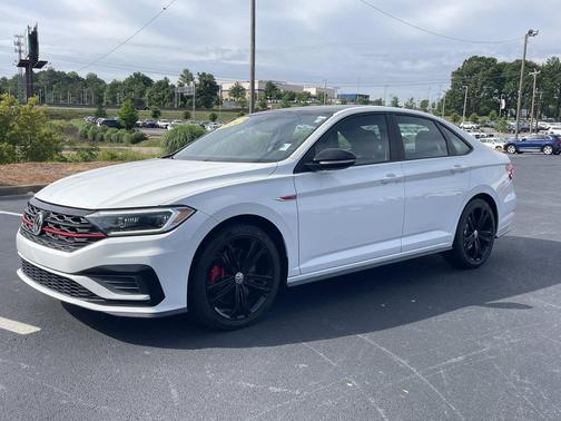 Pure White 2021 Volkswagen Jetta GLI 2.0T S