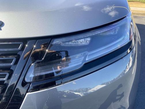 2024 Land Rover Range Rover Velar P250 SE R-Dynamic