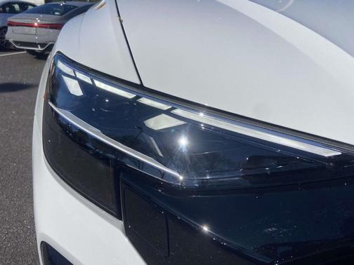 2026 Audi Q8 55 Prestige