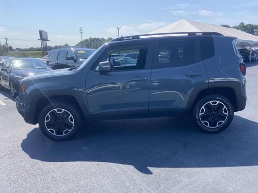 2015 Jeep Renegade Trailhawk