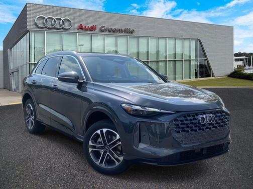 2025 Audi Q5 Premium TFSI quattro S tronic
