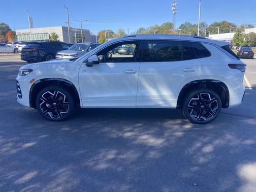 2026 Volkswagen Tiguan 2.0T SEL R-Line 4MOTION