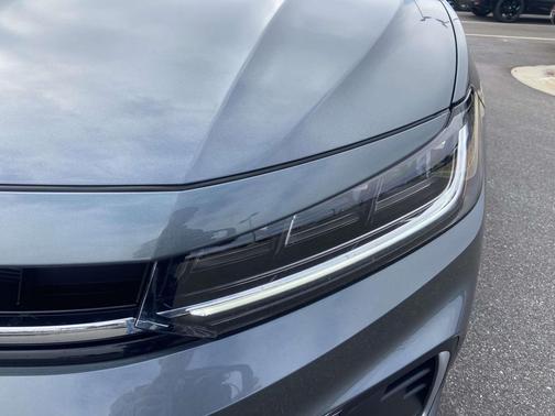 2026 Volkswagen Jetta 1.4T SE