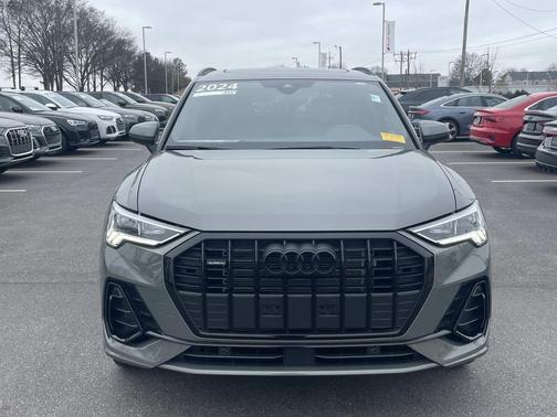 2024 Audi Q3 Premium 45 TFSI S line quattro Tiptronic