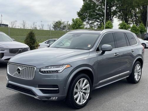 2019 Volvo XC90 T6 Inscription