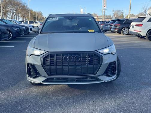 2022 Audi Q3 45 S line Premium
