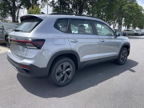 Pyrite Silver Metallic 2026 Volkswagen Taos S