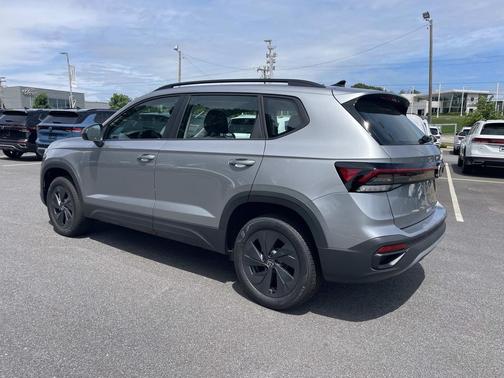 Pyrite Silver Metallic 2026 Volkswagen Taos S
