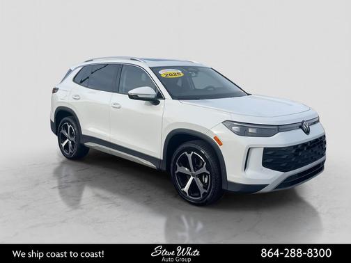 2025 Volkswagen Tiguan 2.0T SE 4MOTION