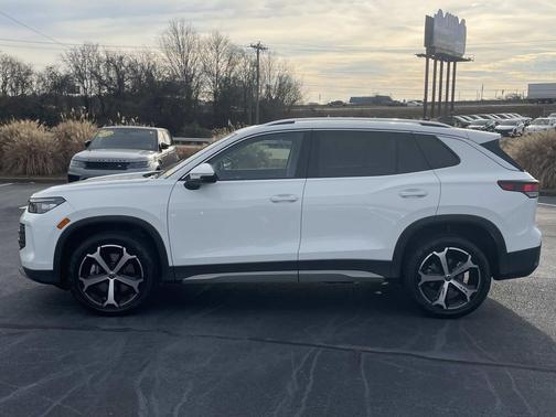 2025 Volkswagen Tiguan 2.0T SE 4MOTION