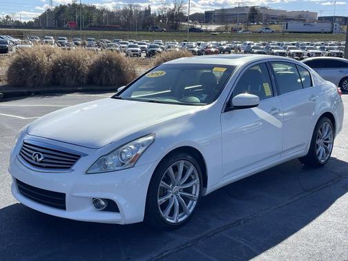 2013 INFINITI G37x Base