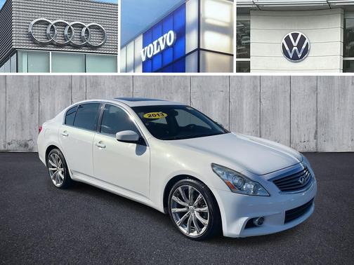 2013 INFINITI G37x Base