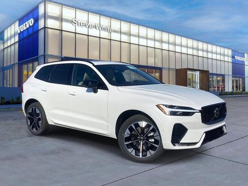 2026 Volvo XC60 B5 Plus