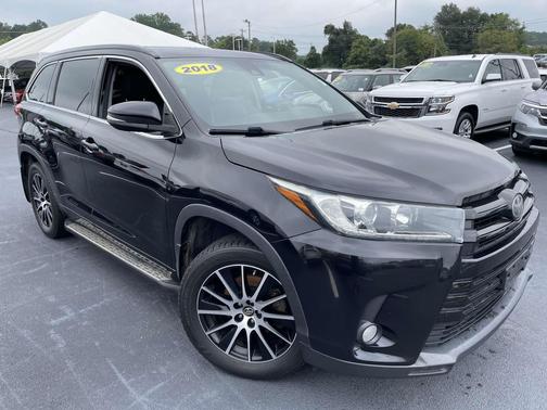 2018 Toyota Highlander SE