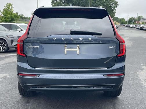 Denim Blue Metallic 2026 Volvo XC90 Ultra Dark Theme, B6 AWD Gas (mild hybrid), Gasoline, 6 Seats
