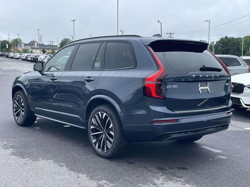 Denim Blue Metallic 2026 Volvo XC90 Ultra Dark Theme, B6 AWD Gas (mild hybrid), Gasoline, 6 Seats