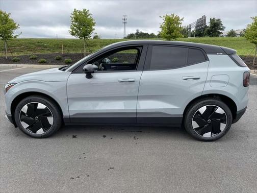 2025 Volvo EX30 Twin Motor Plus