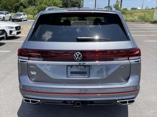 2025 Volkswagen Atlas 2.0T SEL Premium R-Line 4MOTION