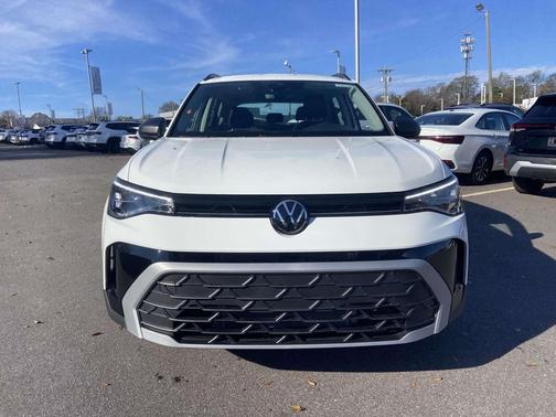 2026 Volkswagen Taos S