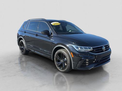 2023 Volkswagen Tiguan 2.0T SE R-Line Black