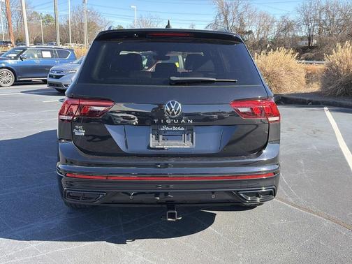 2023 Volkswagen Tiguan 2.0T SE R-Line Black
