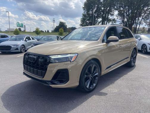 2025 Audi Q7 55 Prestige