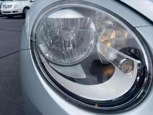2016 Volkswagen Beetle 1.8T SEL