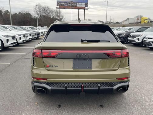 2025 Audi RS Q8 4.0T