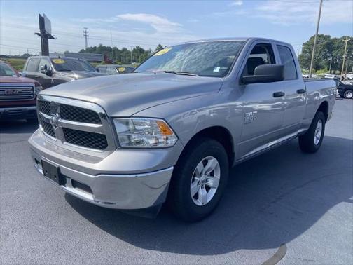 2024 RAM 1500 Classic SLT