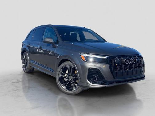 2026 Audi Q7 55 Premium Plus