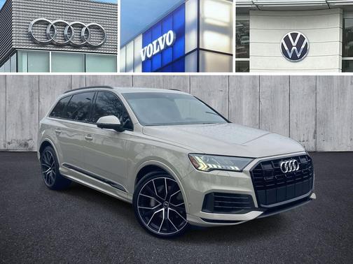 2021 Audi Q7 55 Prestige
